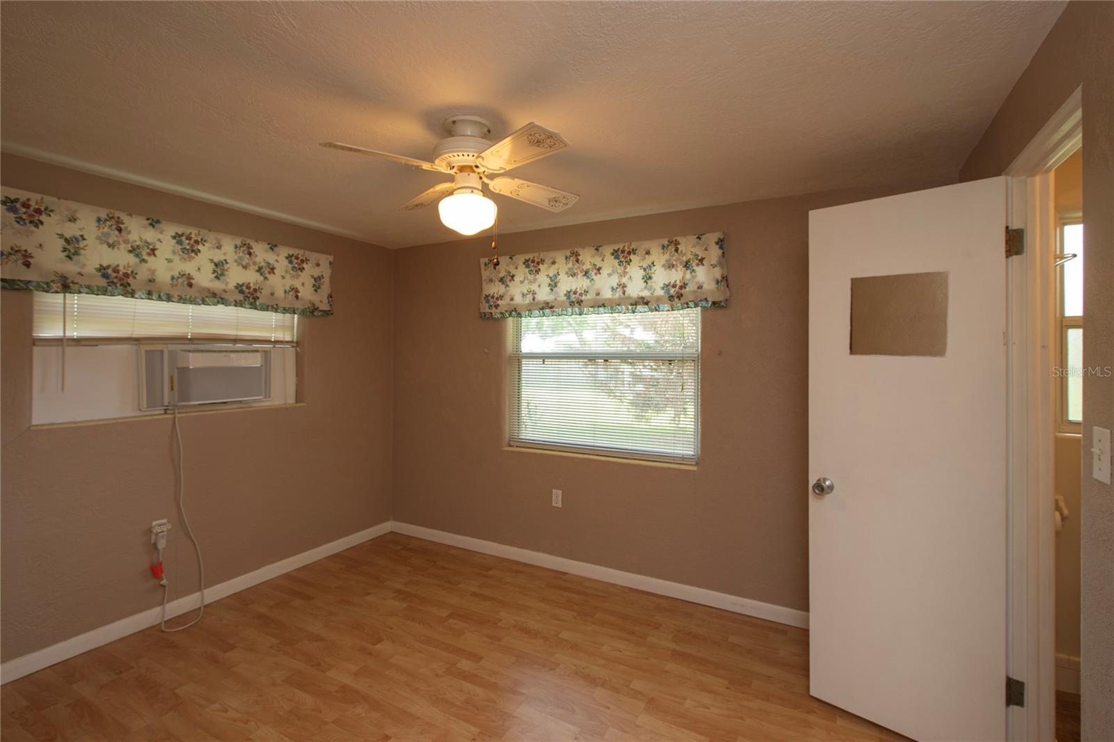 20th image of 314 Roslyn Ave, New Smyrna Beach, FL 32168 | MLS# NS1088691