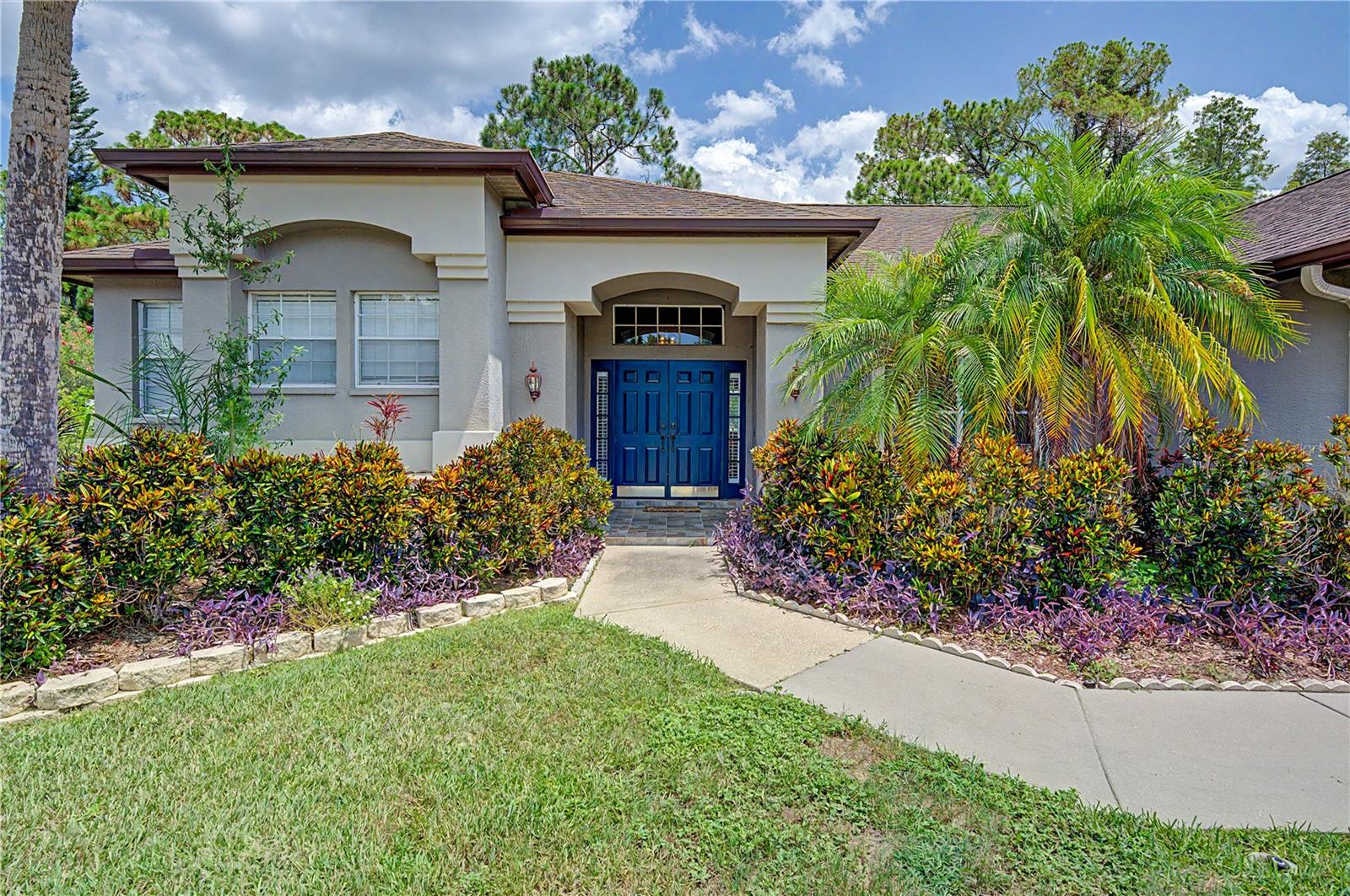 4th image of 7201 Forestedge Ct, New Port Richey, FL 34655 | MLS# TB8527621