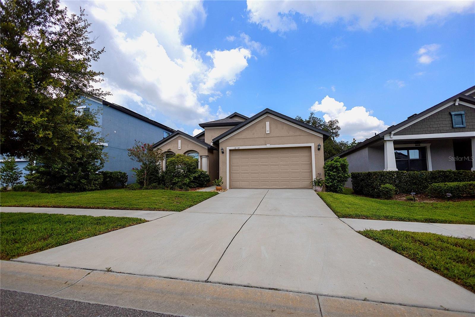2nd image of 1214 Florablu Dr, Seffner, FL 33584 | MLS# W7887502