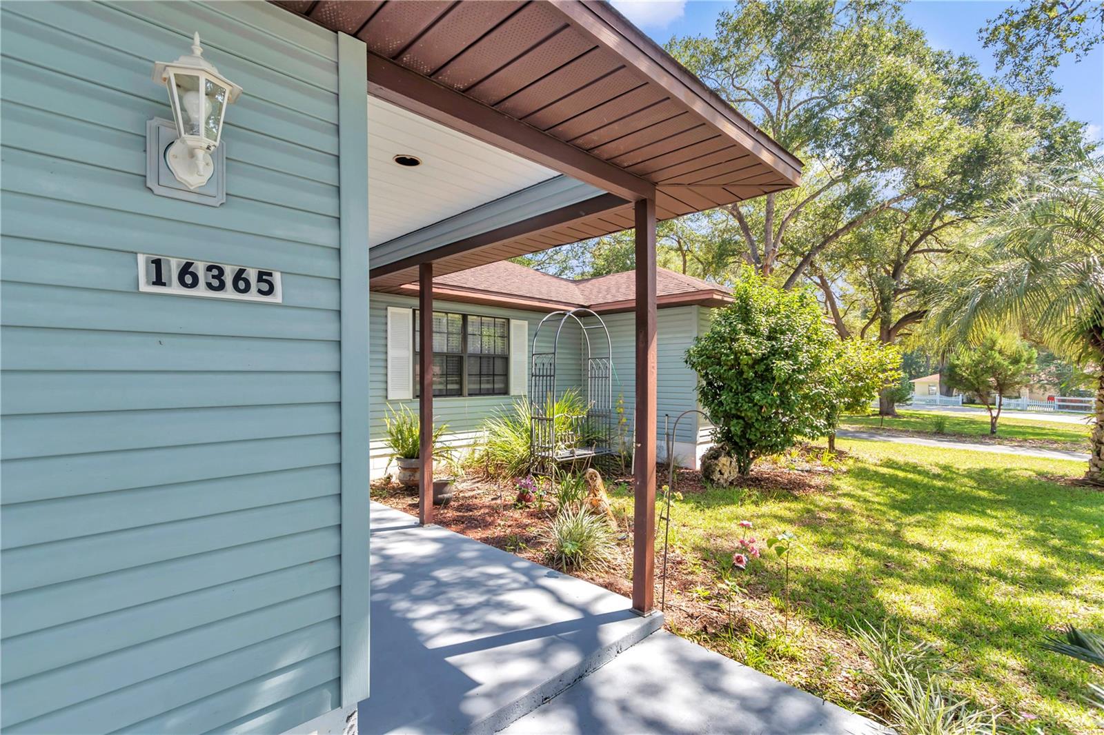 4th image of 16365 Se 17Th St, Ocklawaha, FL 32179 | MLS# OM728185
