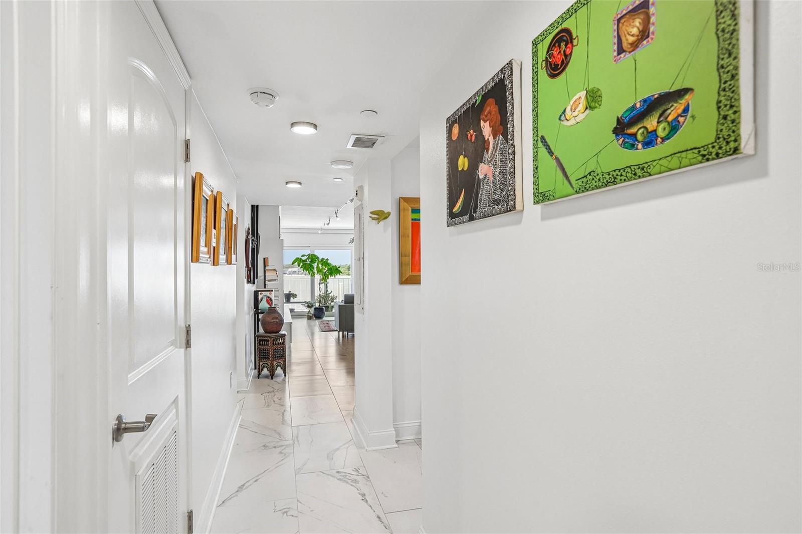 3rd image of 2 Adalia Ave #301, Tampa, FL 33606 | MLS# TB8527892