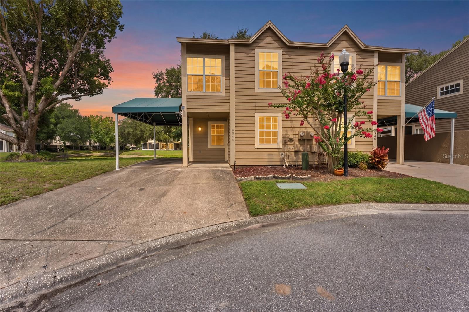 1st image of 9044 Lake Pl Ln, Tampa, FL 33634 | MLS# TB8528069
