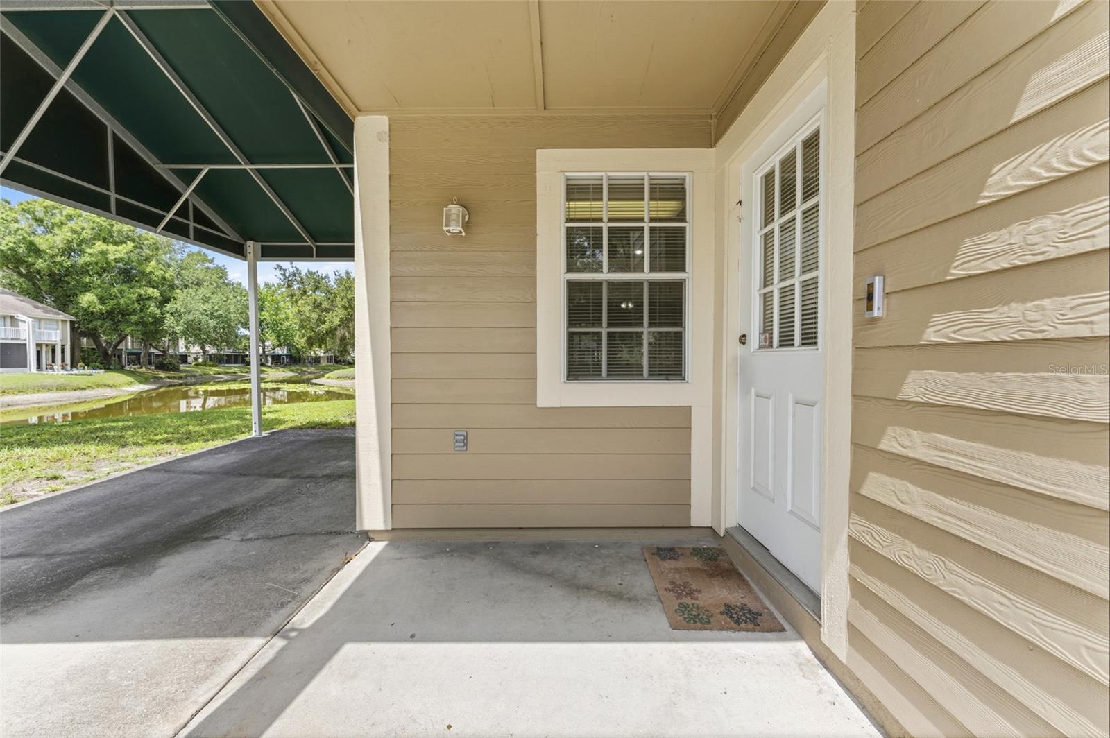 5th image of 9044 Lake Pl Ln, Tampa, FL 33634 | MLS# TB8528069