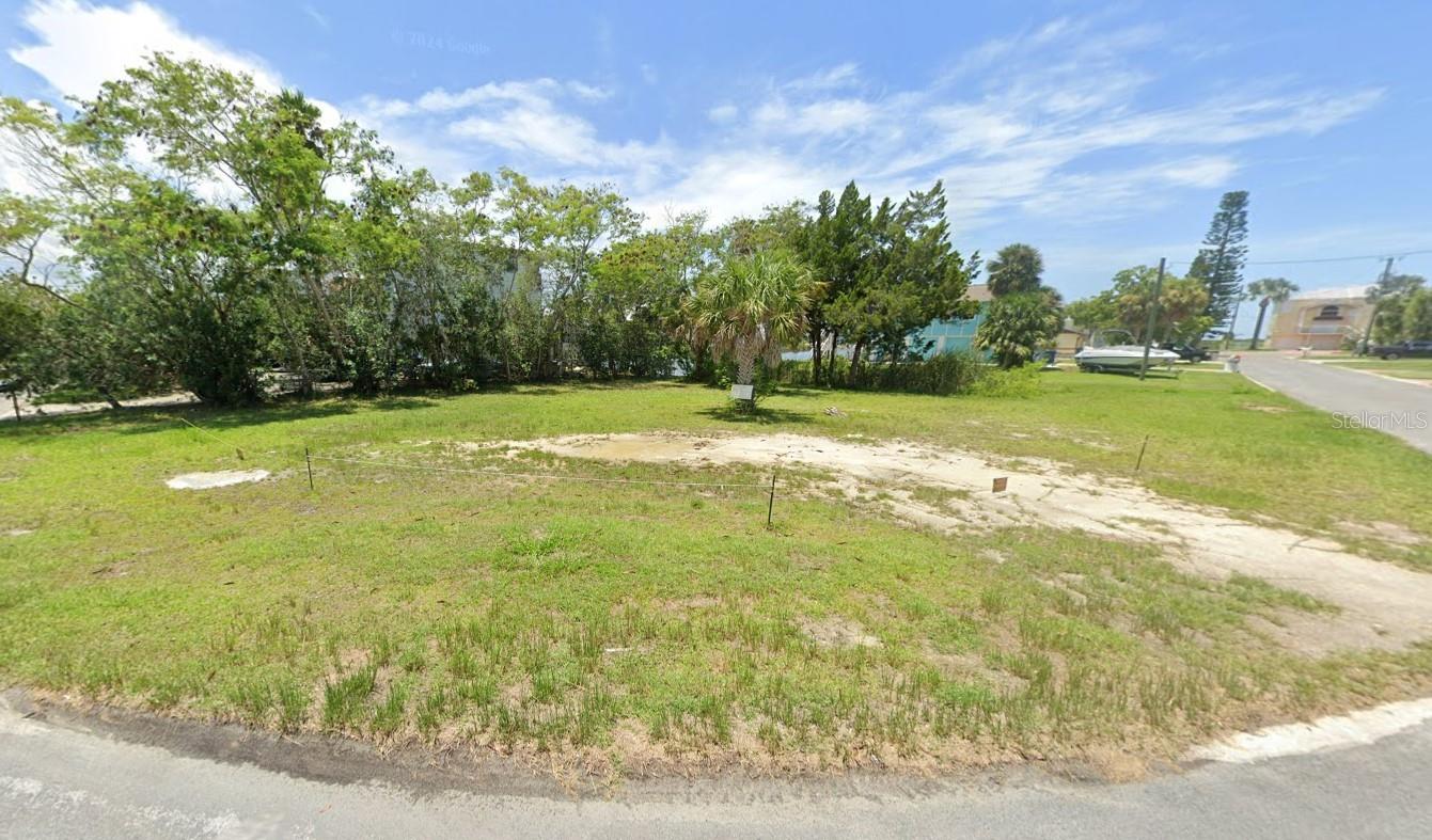Homes for sale in Hernando Beach, FL | 3451 Crape Myrtle Dr, Hernando Beach, FL 34607 | MLS# A4699669