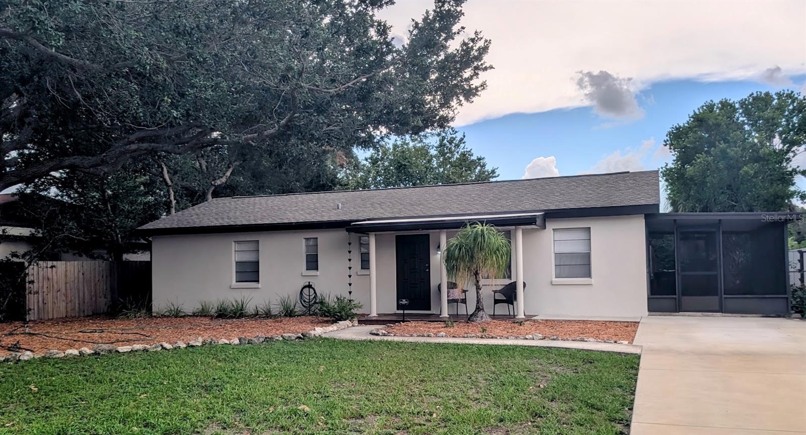 1st image of 3902 W Paxton Ave, Tampa, FL 33611 | MLS# TB8528134