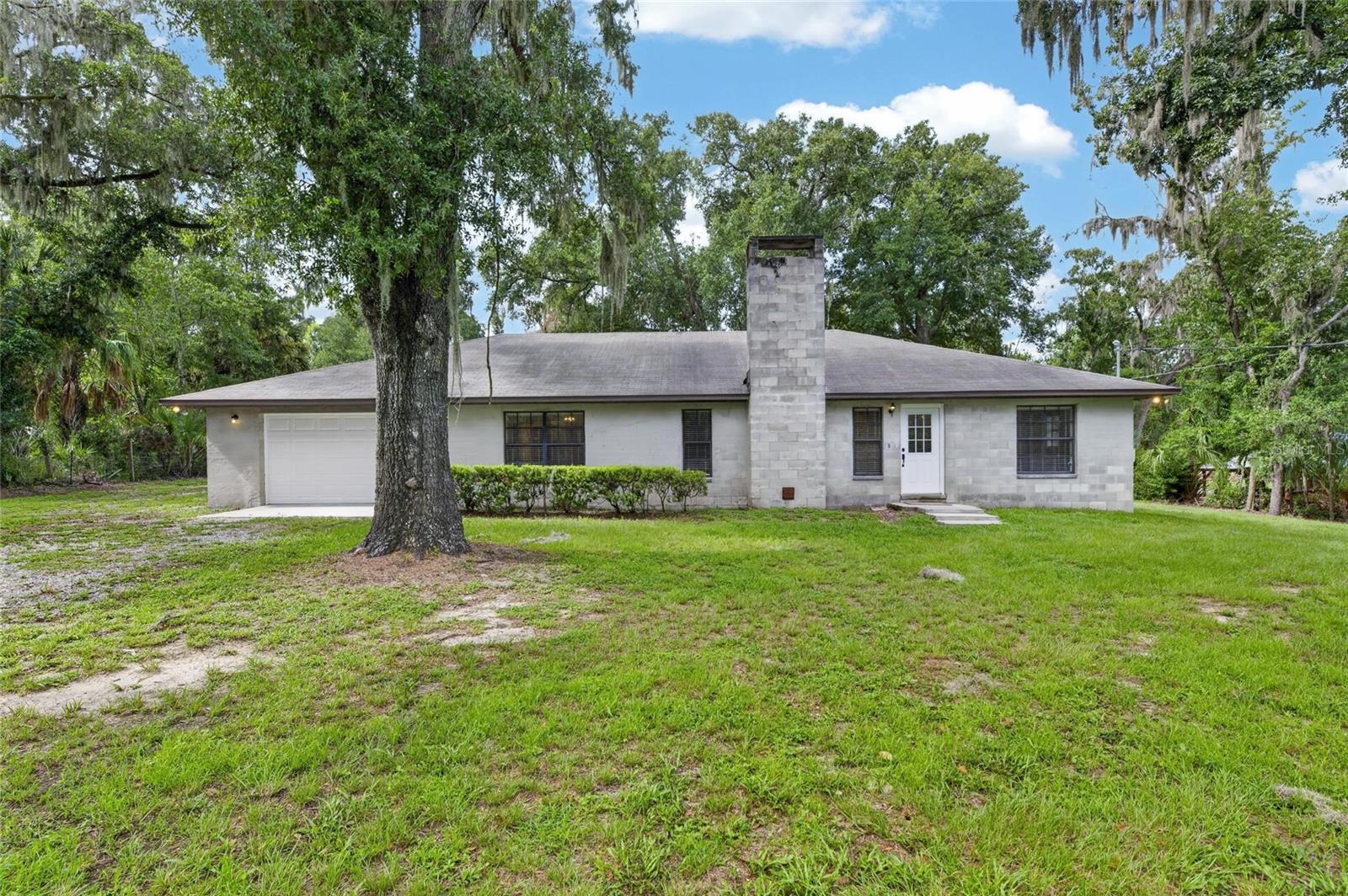 3rd image of 615 Thompson Rd, Lithia, FL 33547 | MLS# TB8528194