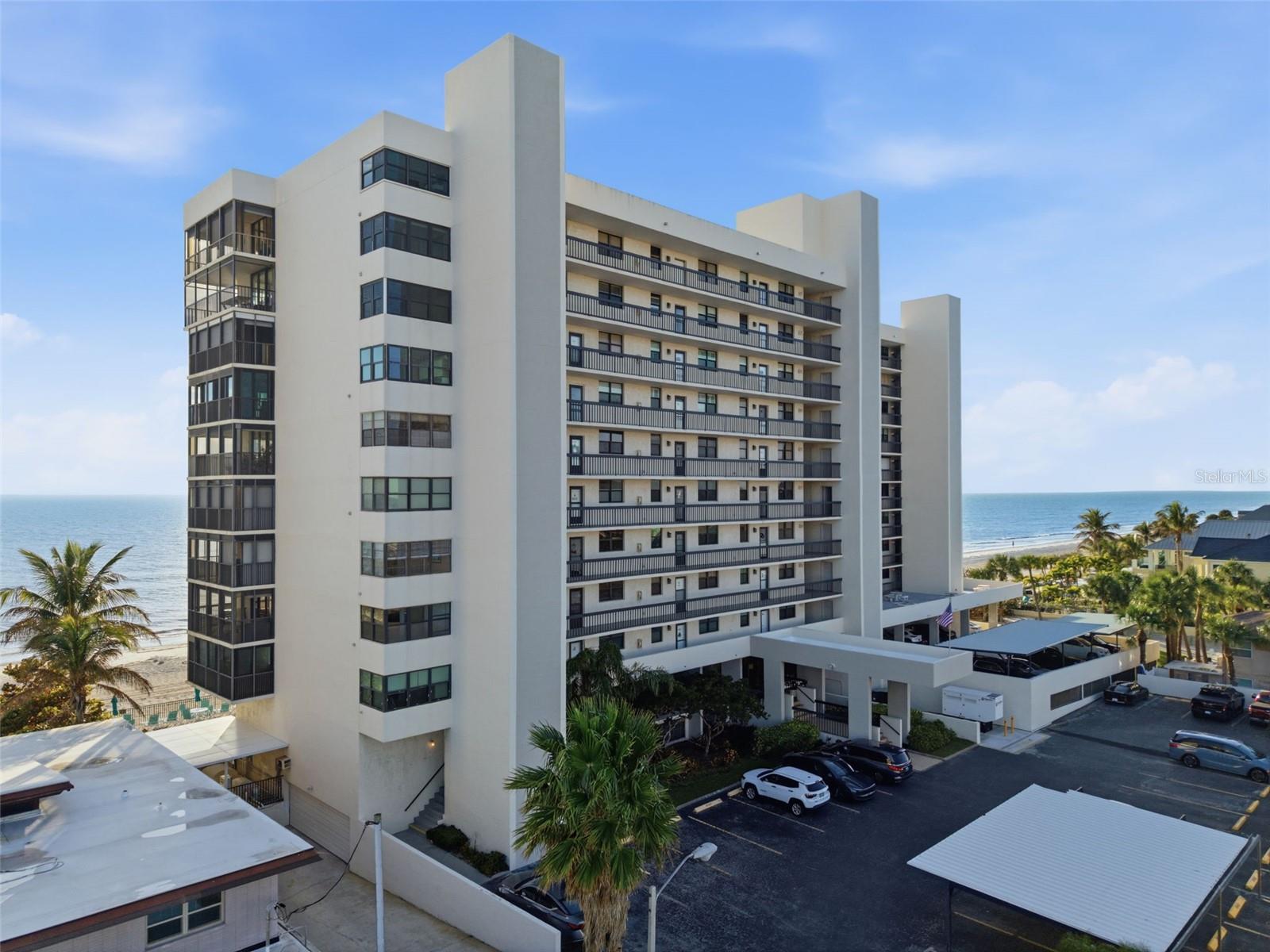 4th image of 15462 Gulf Blvd #406, Madeira Beach, FL 33708 | MLS# TB8528204