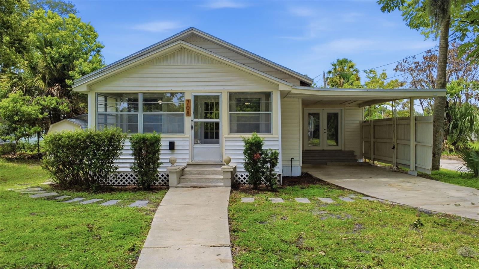 Homes for sale in Sanford, FL | 708 Celery Ave, Sanford, FL 32771 | MLS# V4950154