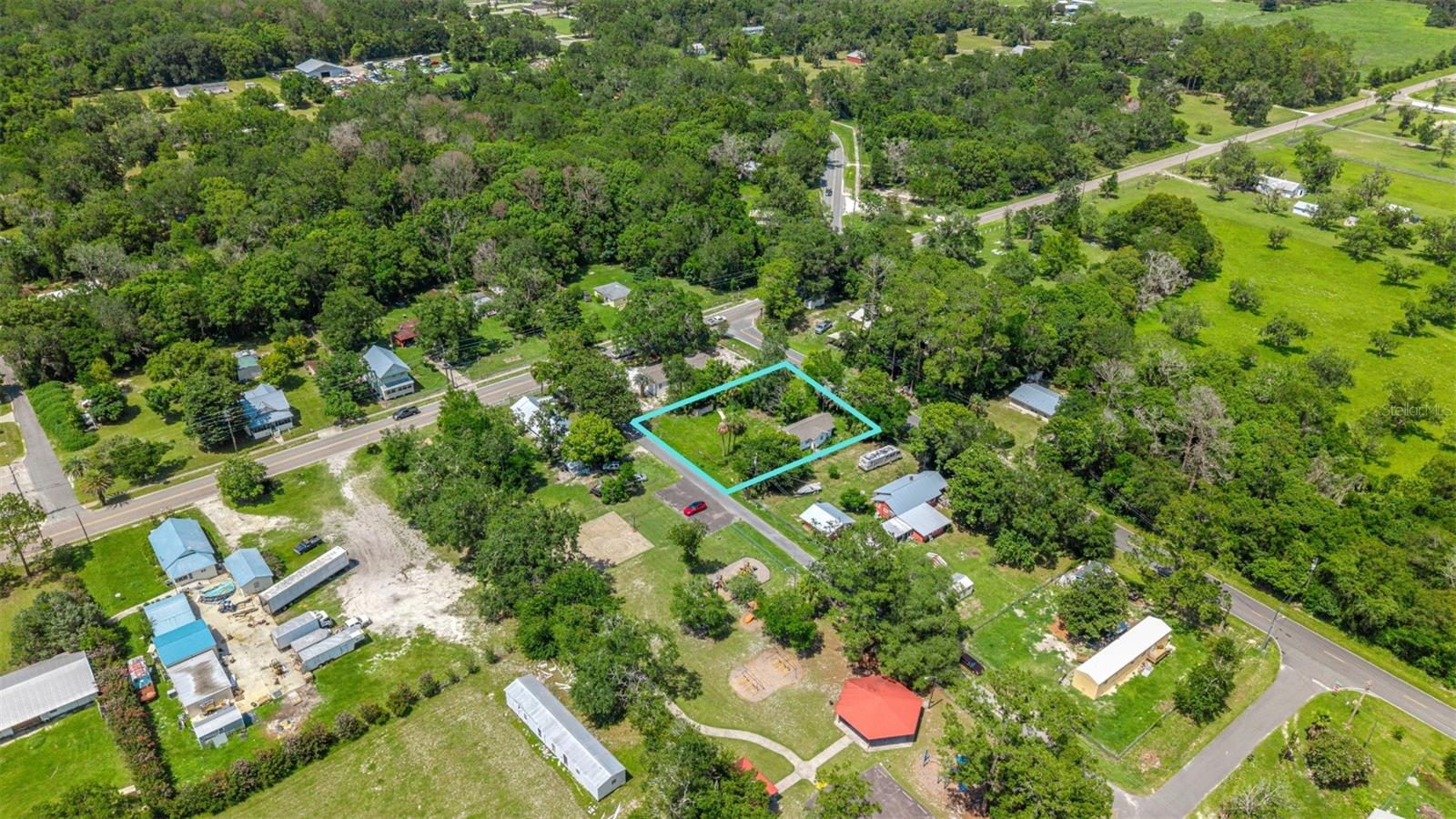 1st image of 10085 Plum St, Hampton, FL 32044 | MLS# OM728290