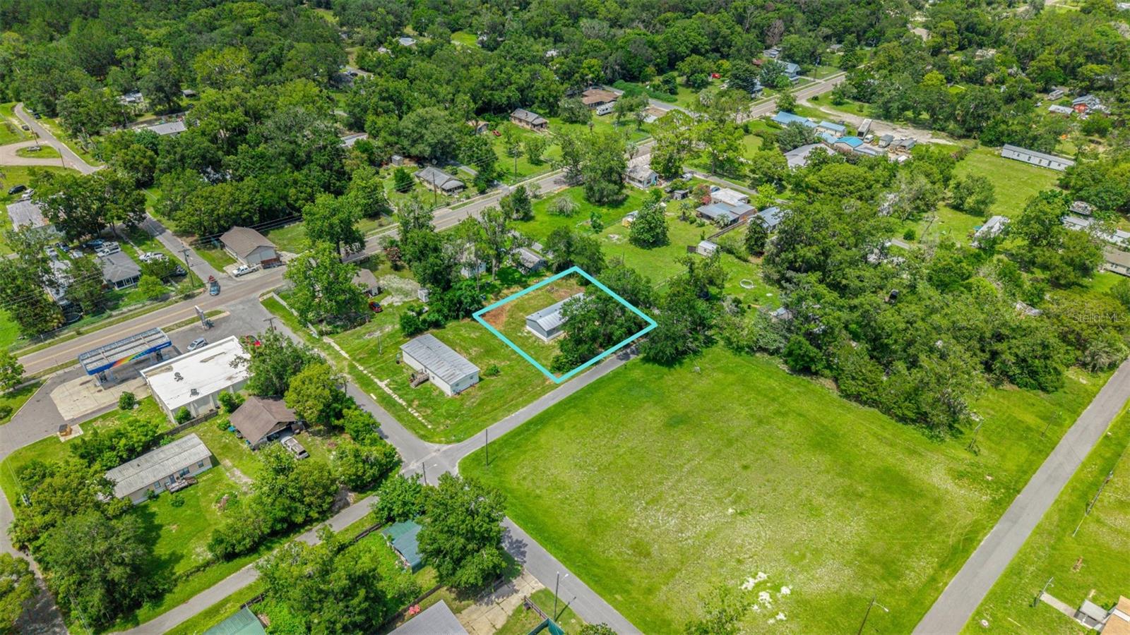 1st image of 5363 Orange St, Hampton, FL 32044 | MLS# OM728292
