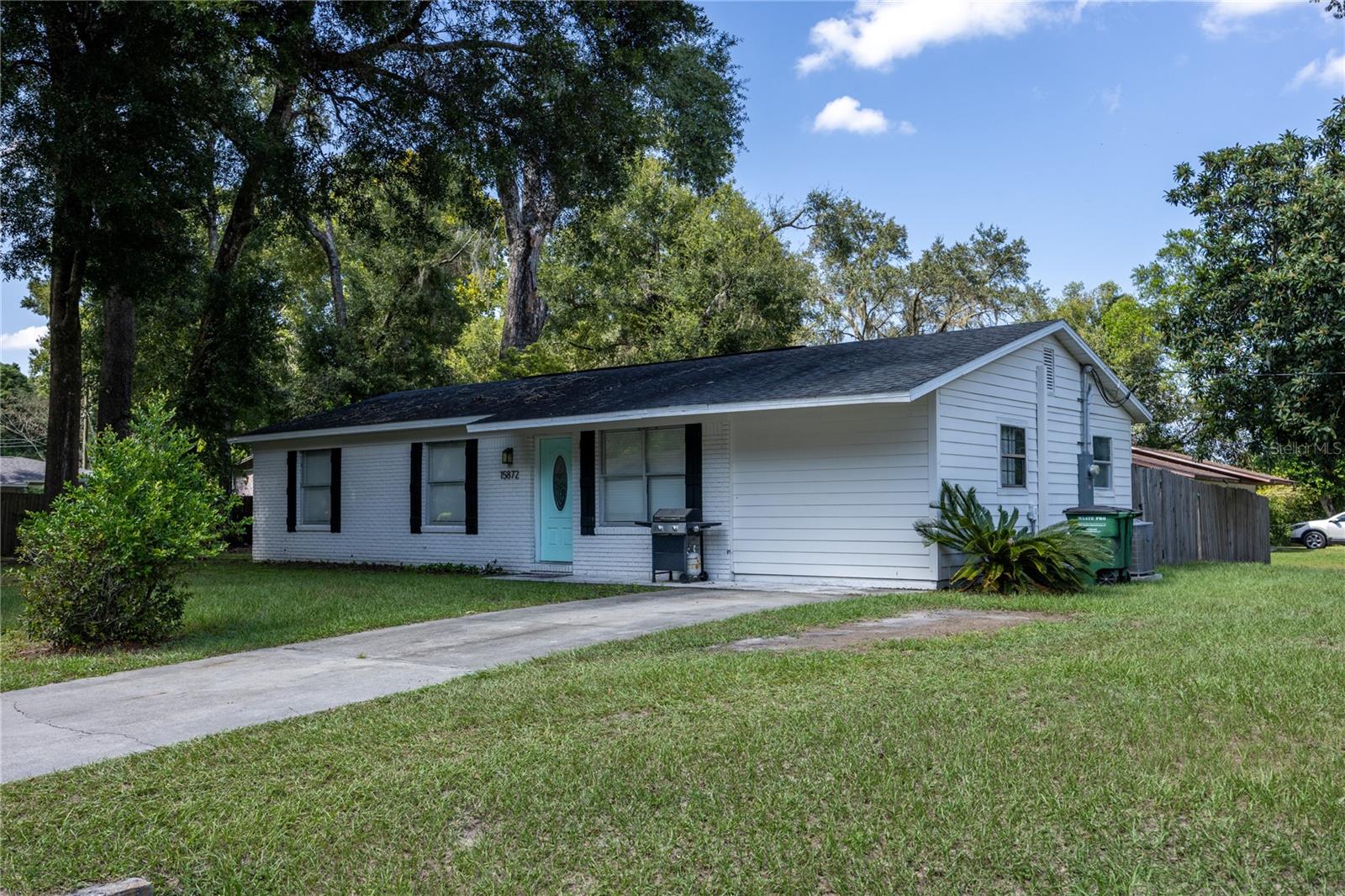Homes for sale in Archer, FL | 15872 Sw 133Rd Ln, Archer, FL 32618 | MLS# GC541888