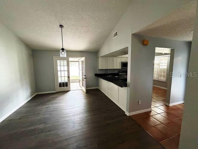 4th image of 5291 Indian Laurel Ct, Orlando, FL 32808 | MLS# O6424330