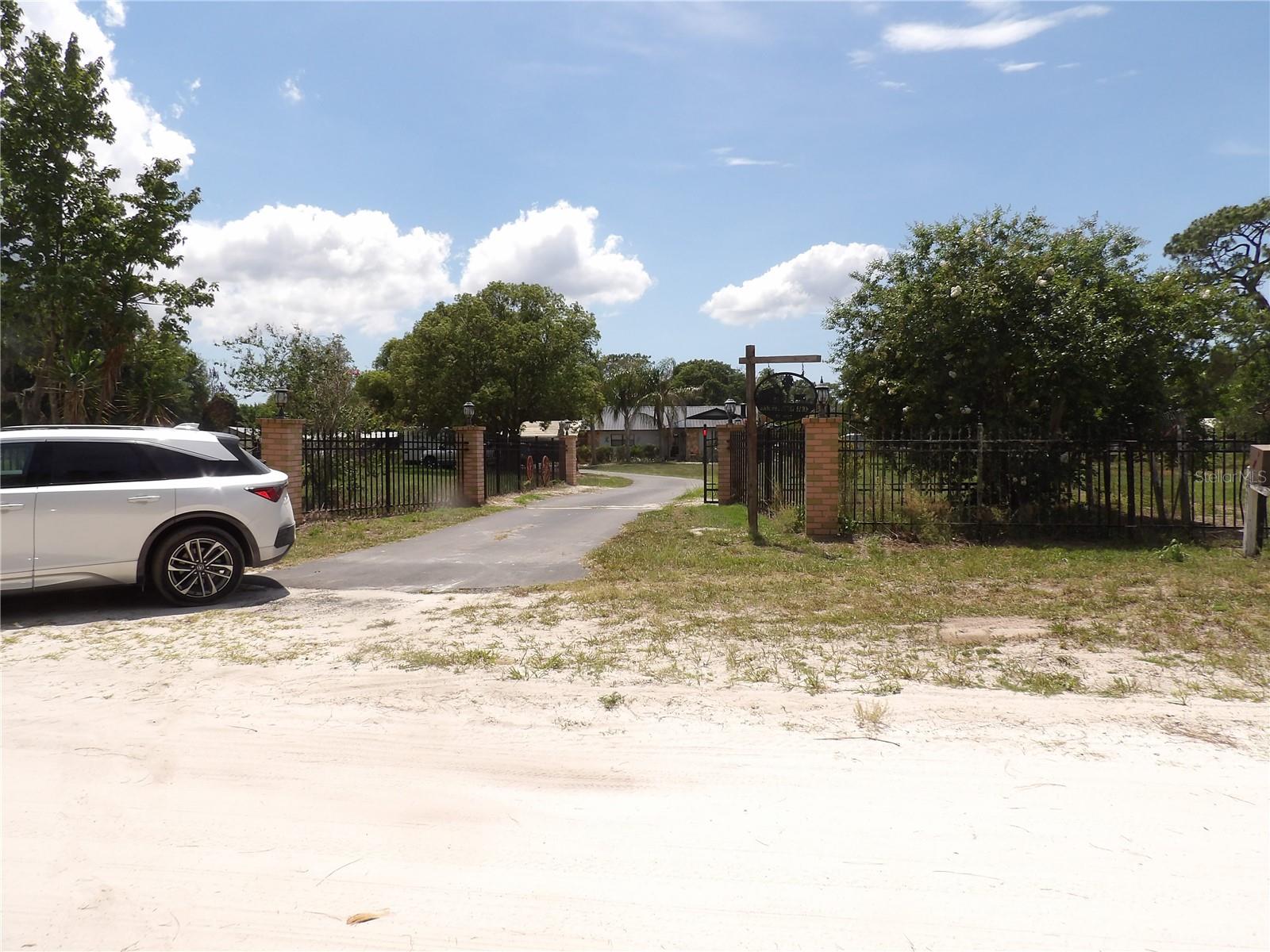 33rd image of 18211 Oaklawn, Spring Hill, FL 34610 | MLS# TB8528309