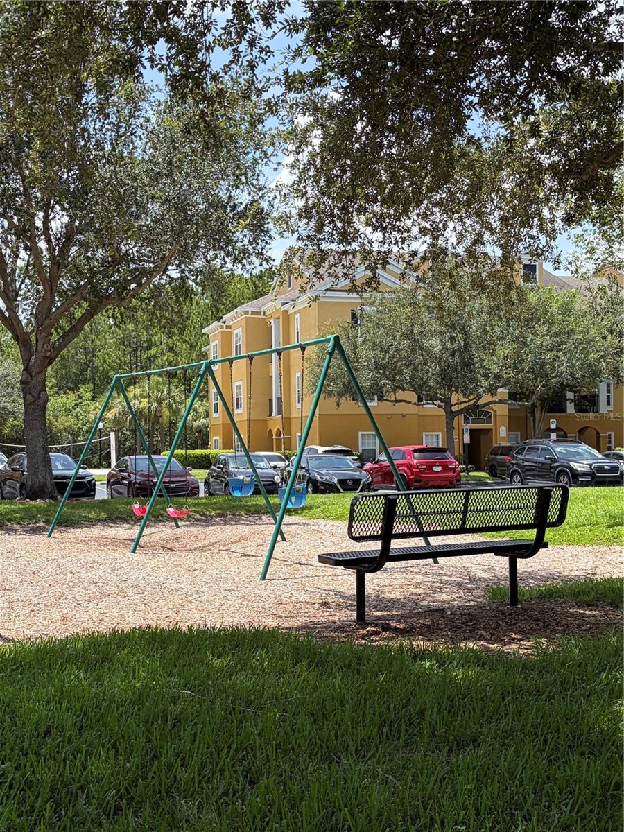 4th image of 3621 Conroy Rd, Orlando, FL 32839