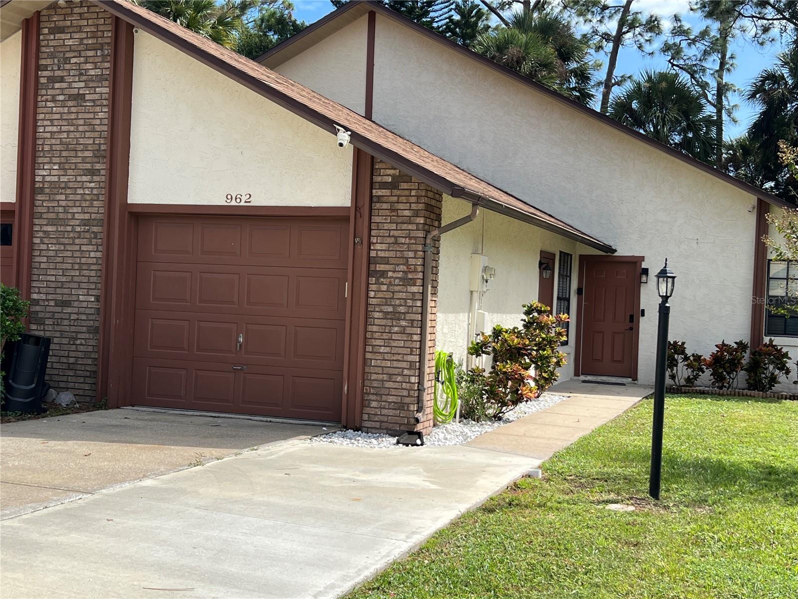 1st image of 962 Stonybrook Cir, Port Orange, FL 32127 | MLS# V4950162