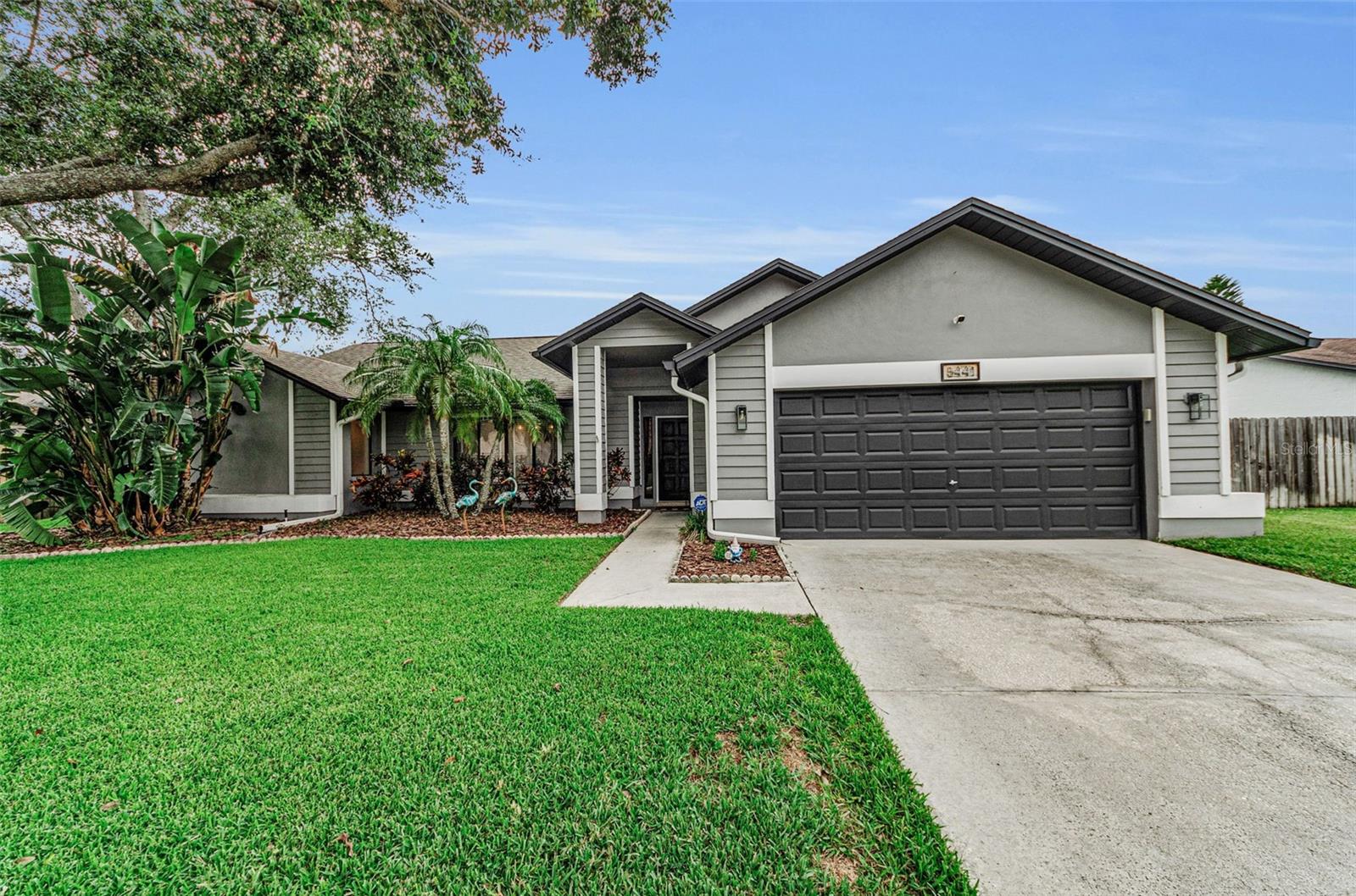 3rd image of 5441 Worthington Loop, Palm Harbor, FL 34685 | MLS# TB8528385