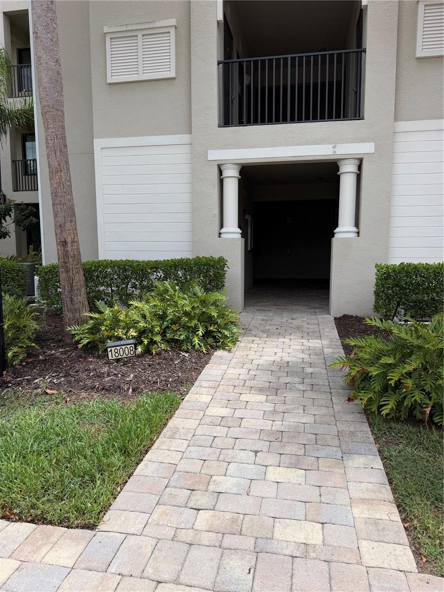 3rd image of 18008 Gawthrop Dr #302, Bradenton, FL 34211 | MLS# A4699743