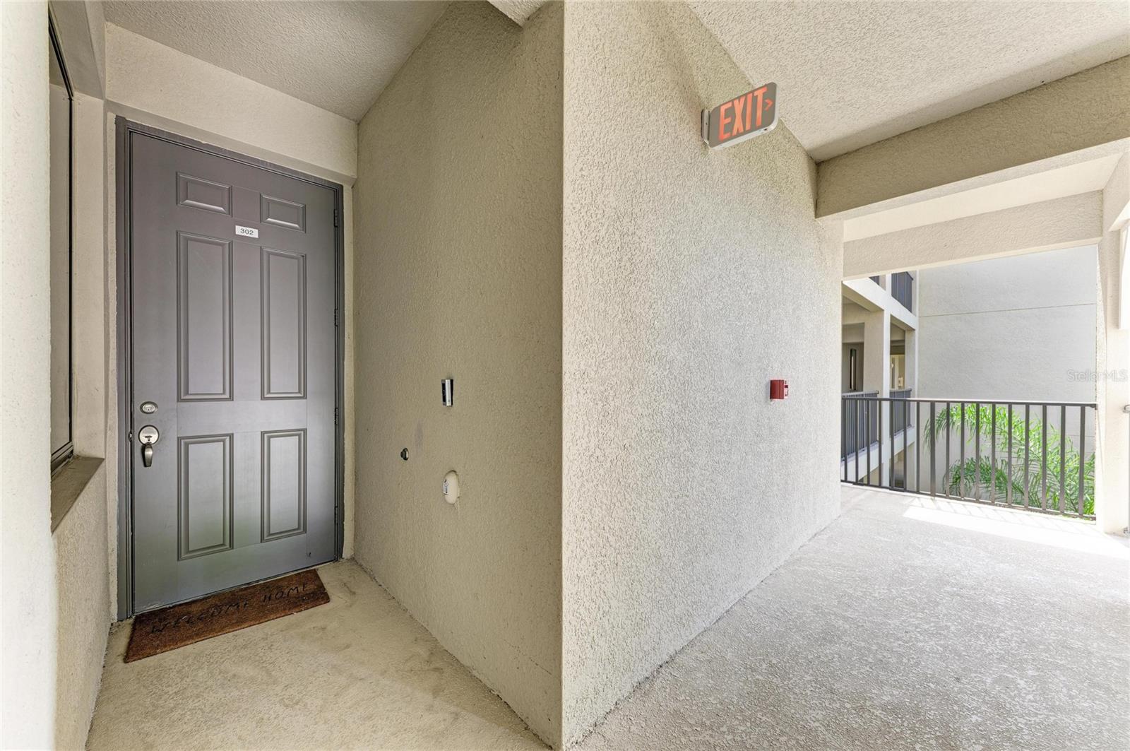 2nd image of 18008 Gawthrop Dr #302, Bradenton, FL 34211 | MLS# A4699743