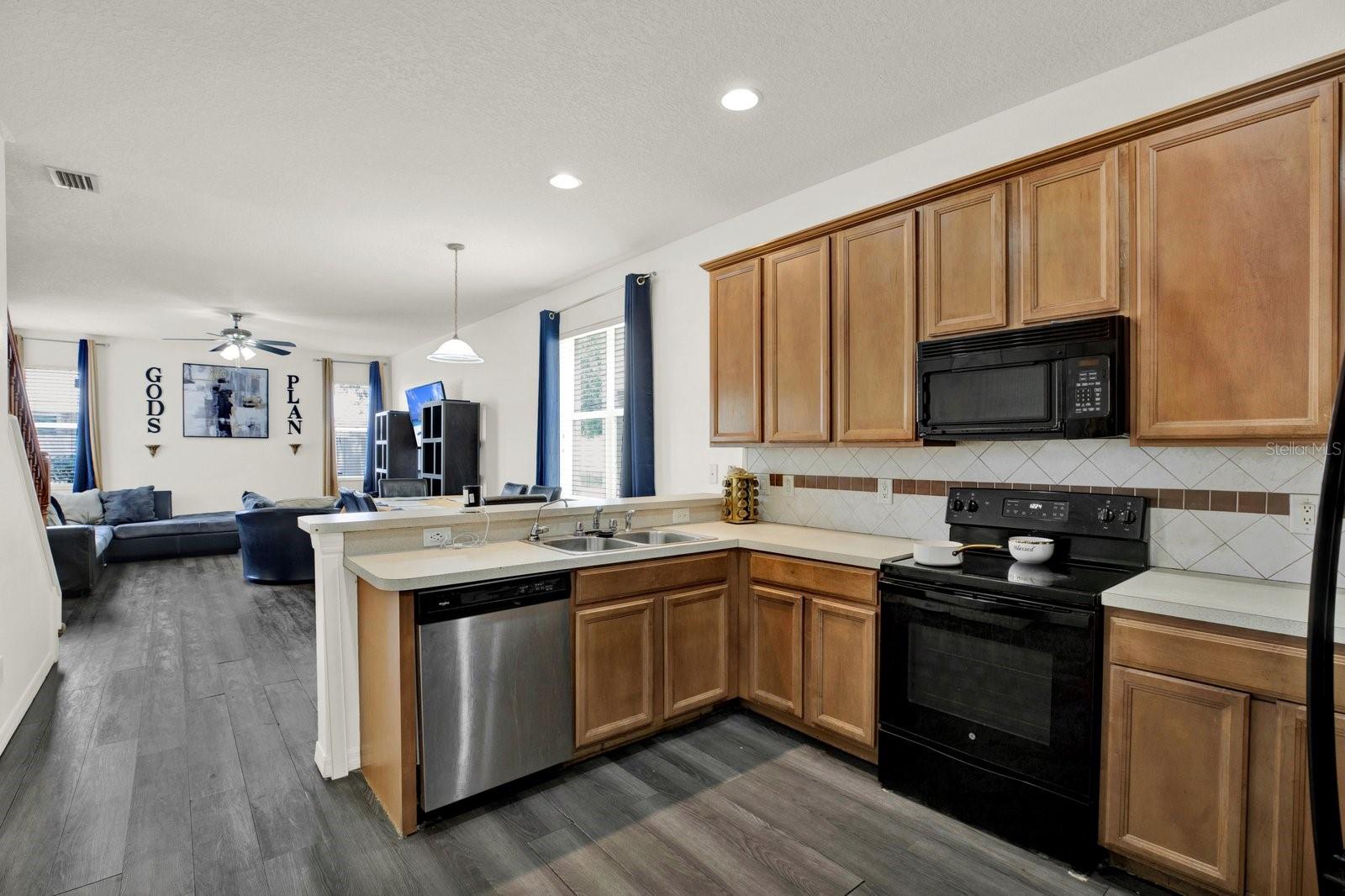 5th image of 7224 Lumber Port Dr, Sun City Center, FL 33573 | MLS# TB8528494