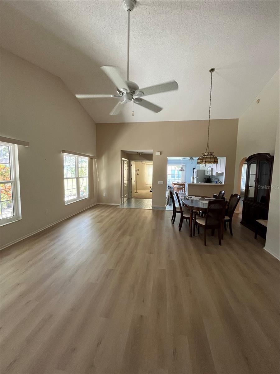 4th image of 2387 Bentley Dr, Palm Harbor, FL 34684 | MLS# TB8528504