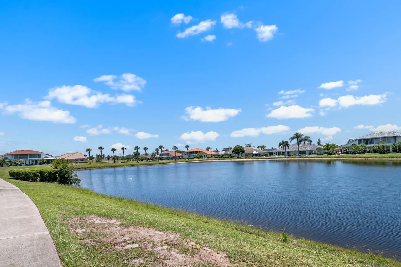 2nd image of 609 Lively Dr, SUN CITY CENTER, FL 33573