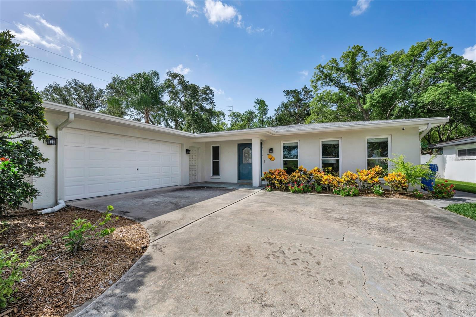 2nd image of 1541 Pleasant Grove Dr, Dunedin, FL 34698 | MLS# TB8528556