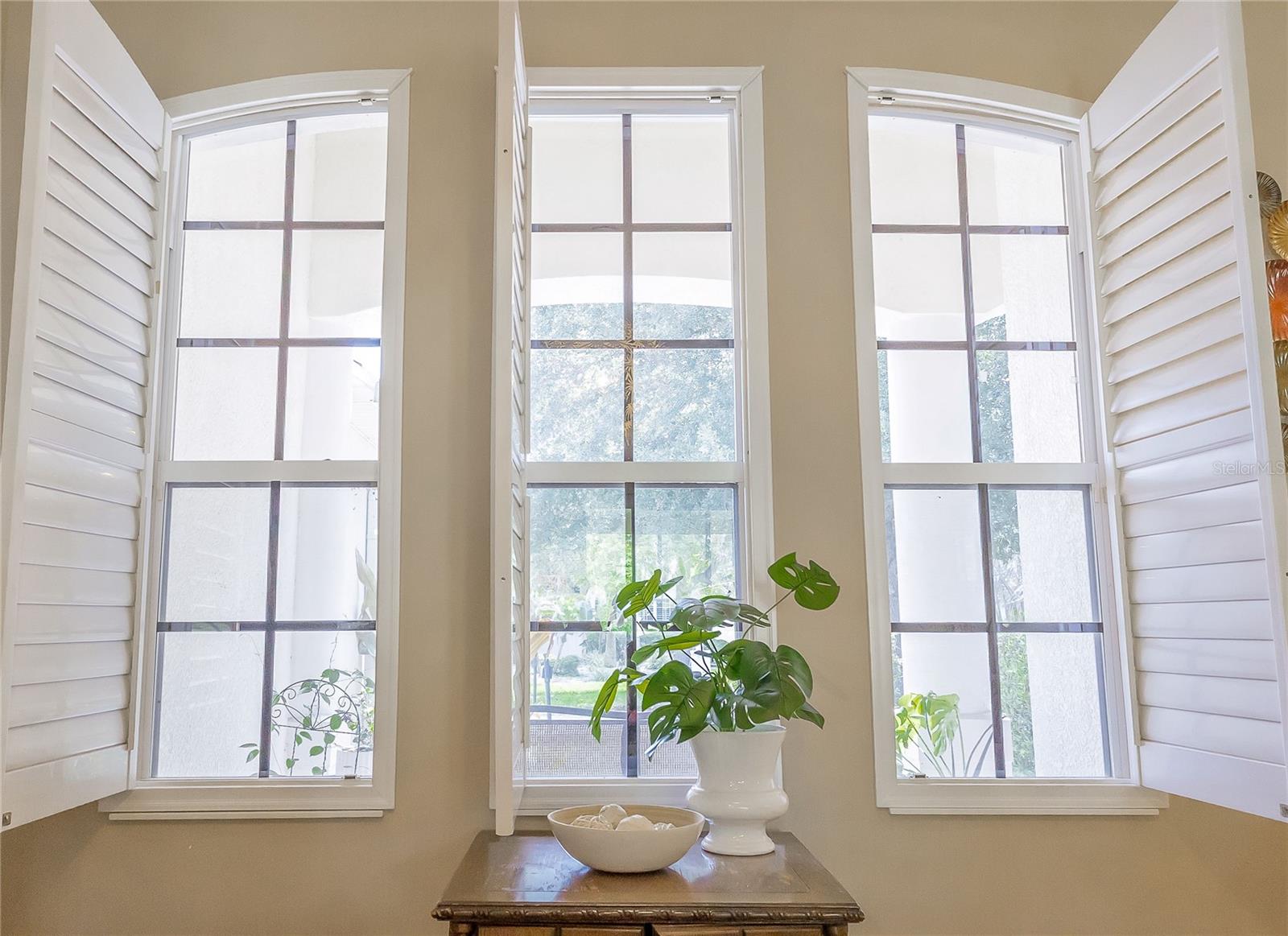5th image of 307 Carriage Oak Pl, Seffner, FL 33584 | MLS# TB8528583
