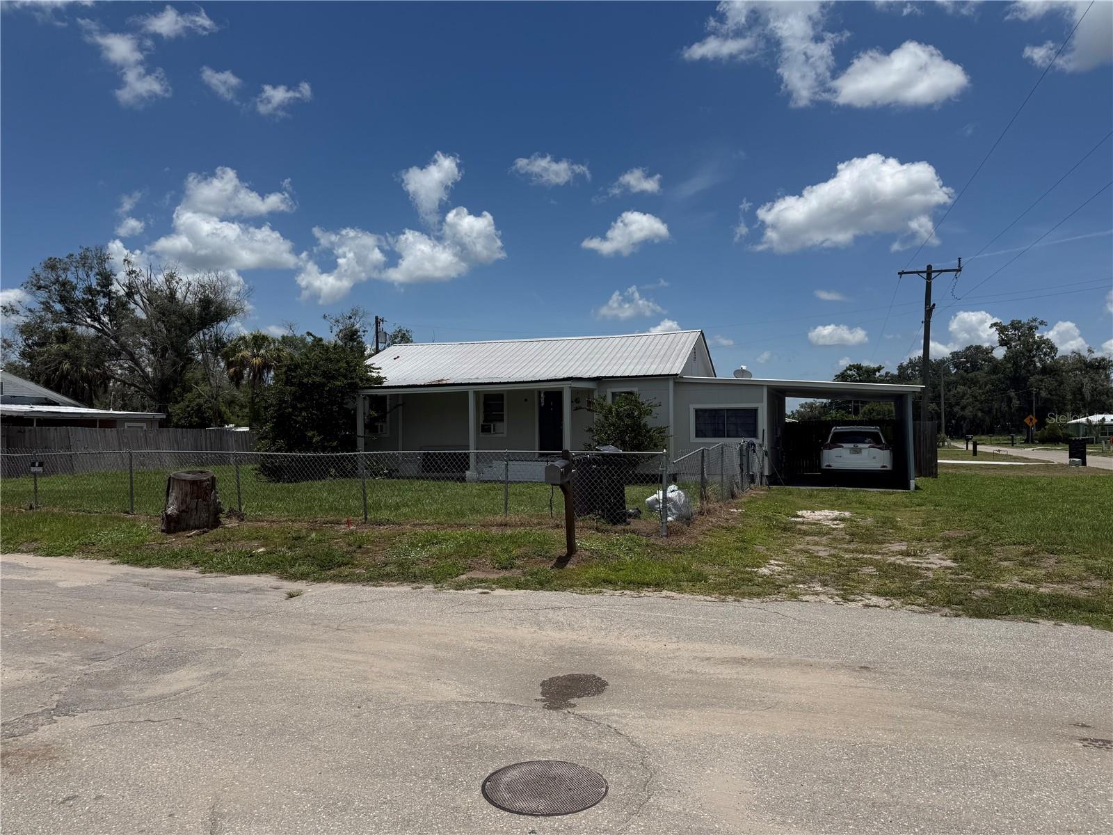 1st image of 326 E Whidden St, Arcadia, FL 34266 | MLS# A4699801