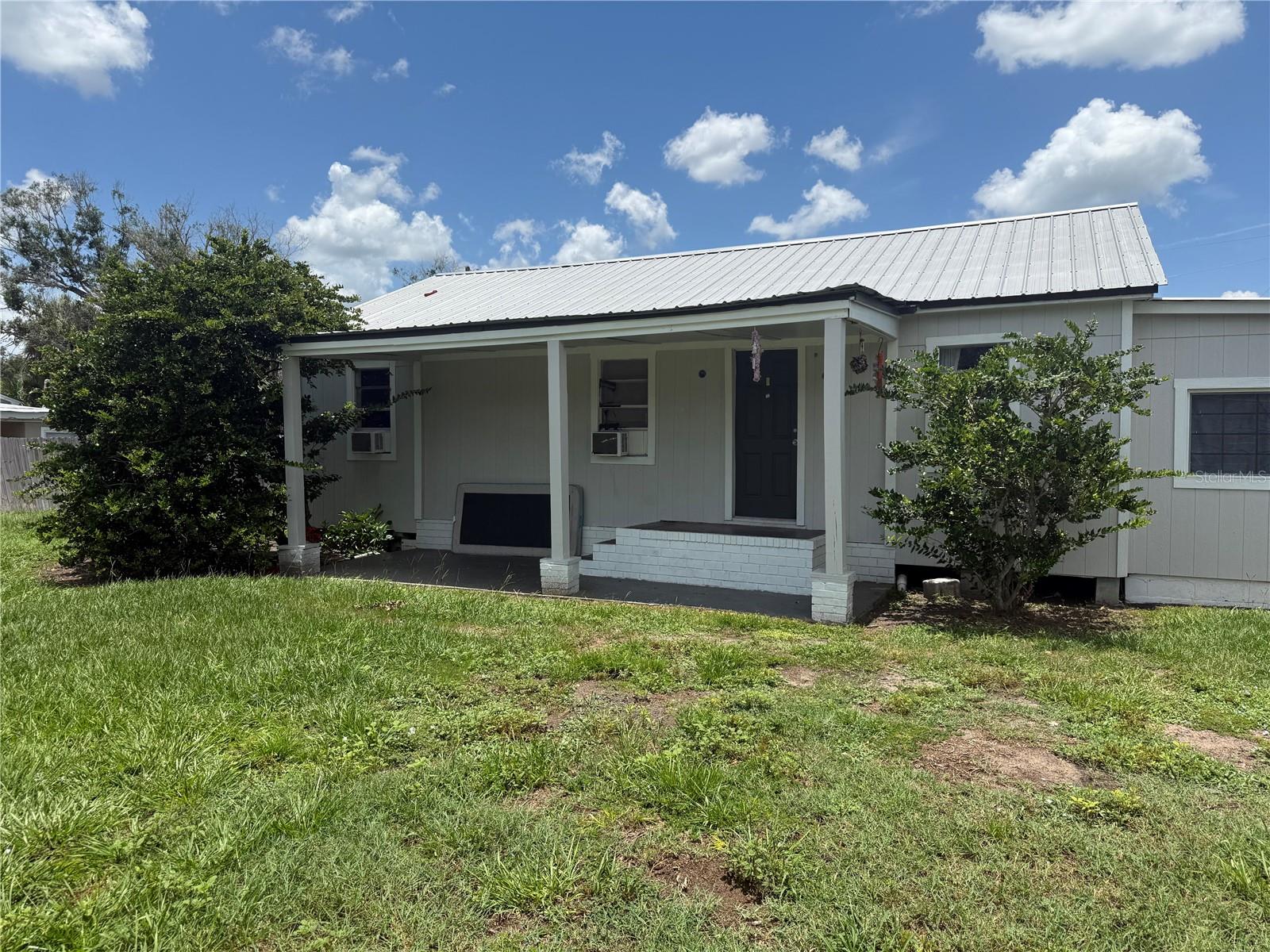 4th image of 326 E Whidden St, Arcadia, FL 34266 | MLS# A4699801