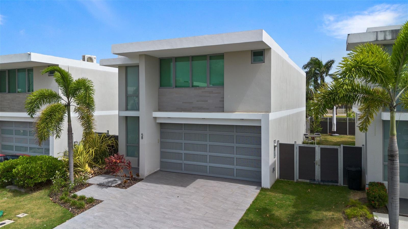 Homes for sale in Bayamon, PR | 58 Central Park, Bayamon, PR 00959 | MLS# PR9122723