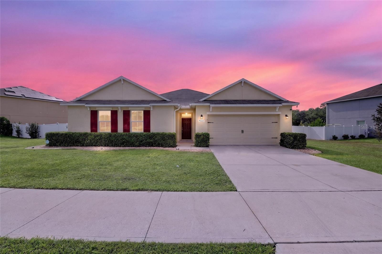 1st image of 4222 Ne 29th Pl, Ocala, FL 34470 | MLS# OM728356