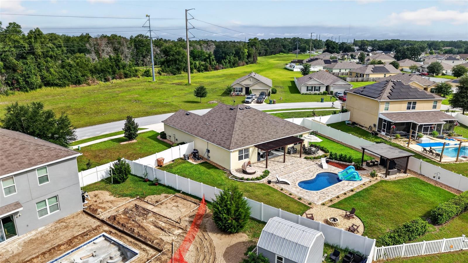 3rd image of 4222 Ne 29Th Pl, Ocala, FL 34470 | MLS# OM728356