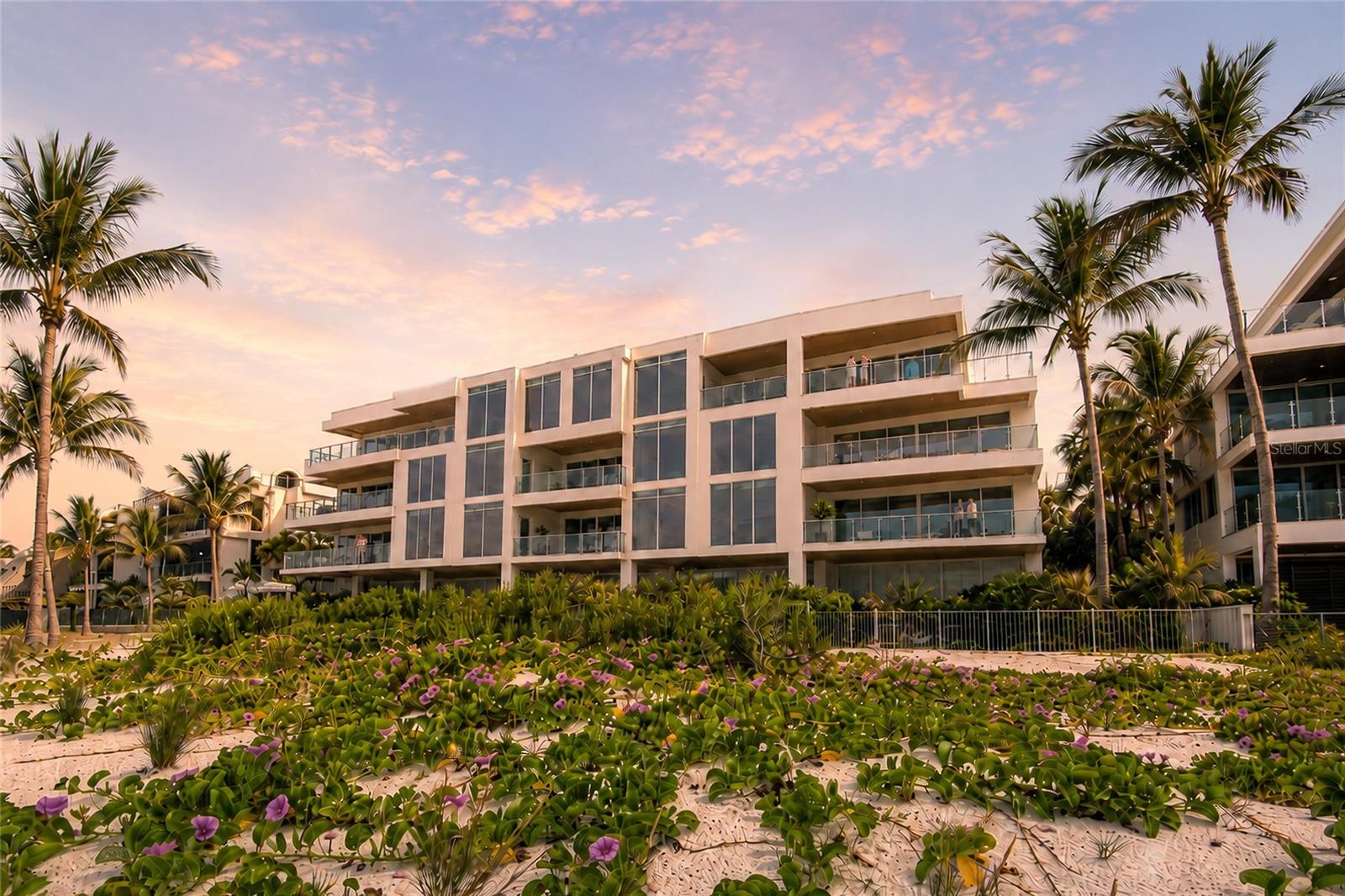 1st image of 70 Avenida Veneccia, Sarasota, FL 34242