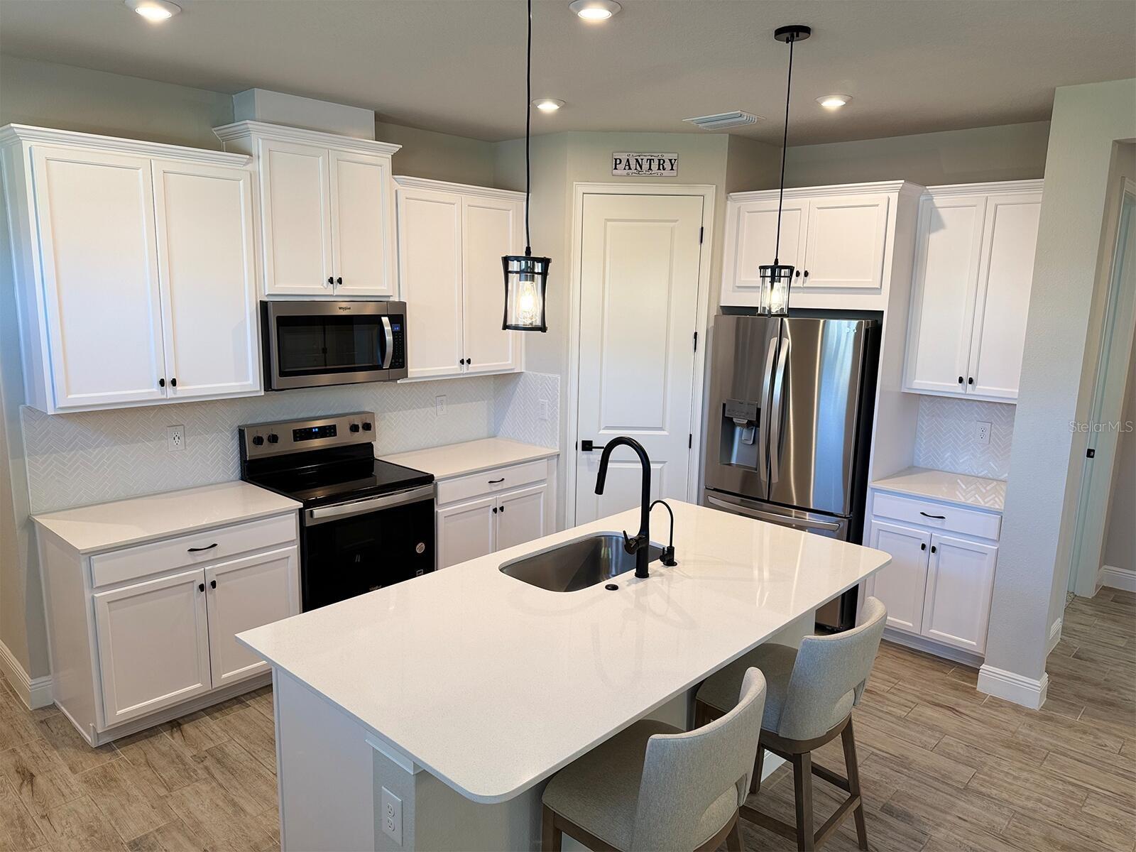 2nd image of 31969 Asbury Ave, Wesley Chapel, FL 33545 | MLS# O6424607