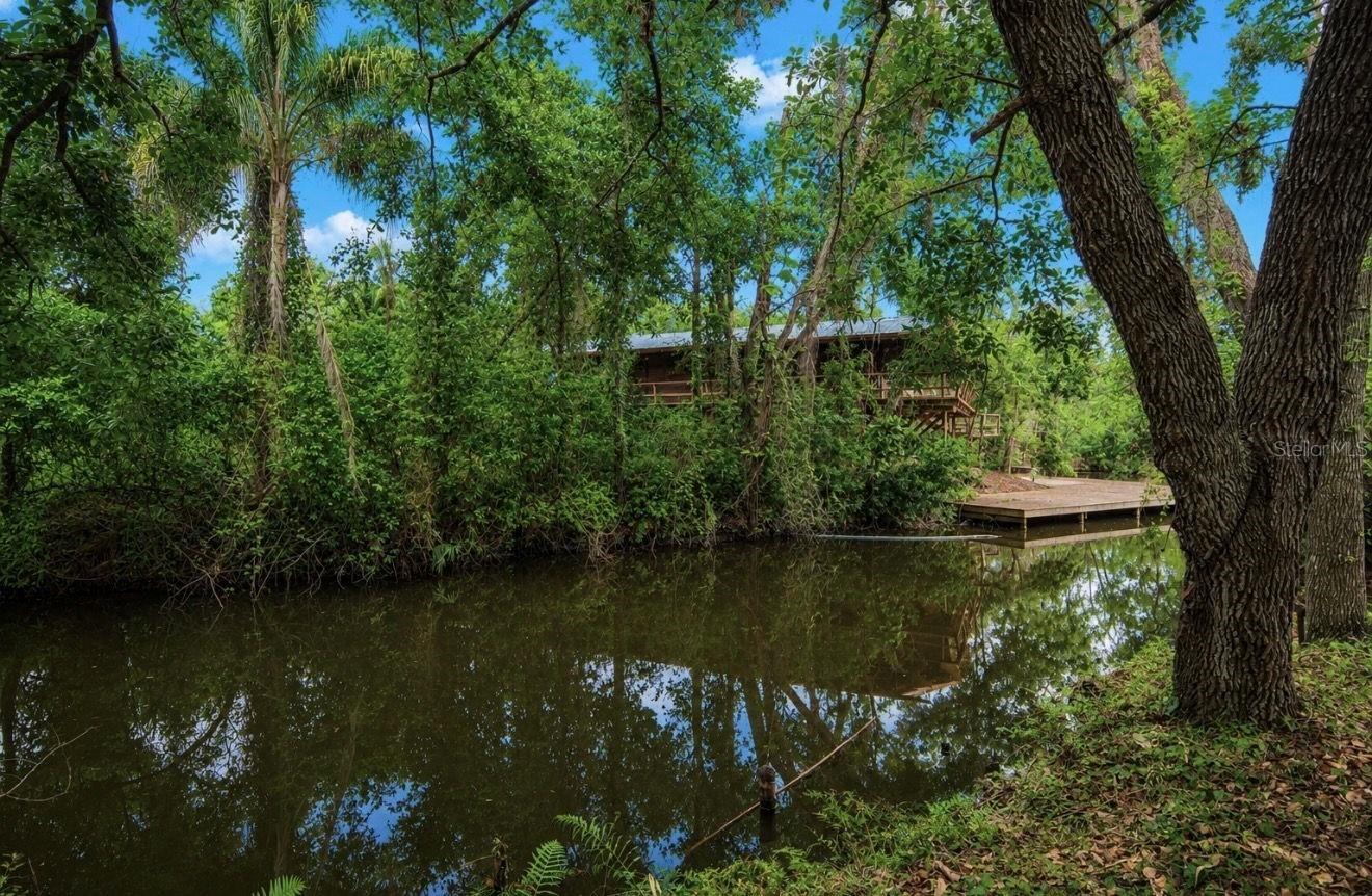 3rd image of 707 George St S, Tarpon Springs, FL 34688 | MLS# TB8528714