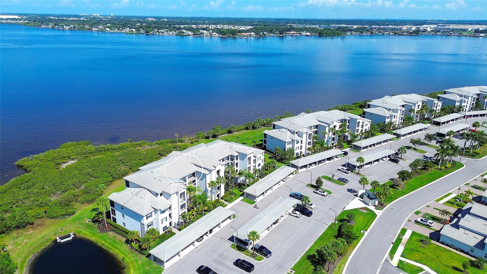 3rd image of 850 Tidewater Shores Loop #402, Bradenton, FL 34208 | MLS# A4699832