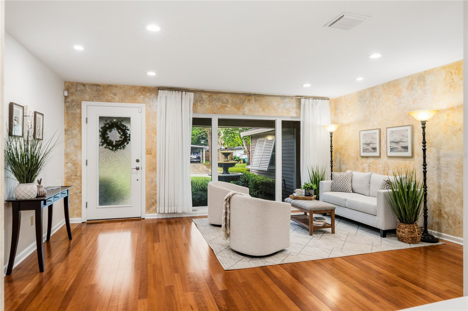 5th image of 2504 Forfarshire Dr, Winter Park, FL 32792 | MLS# O6424656