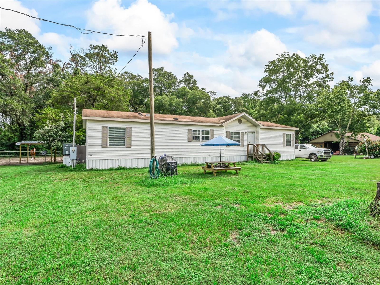 3rd image of 4603 Nw 61St Ln, Ocala, FL 34482 | MLS# OM728377