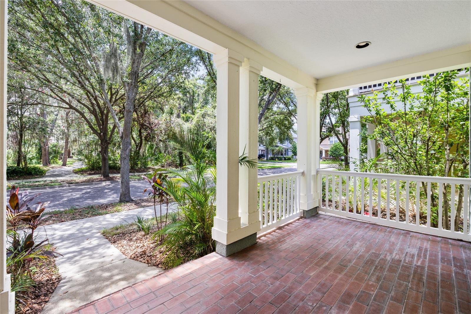 5th image of 5906 Beaconpark St, Lithia, FL 33547 | MLS# TB8528758
