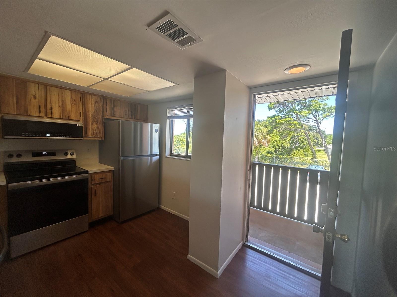 2nd image of 1712 University Ln, COCOA, FL 32922