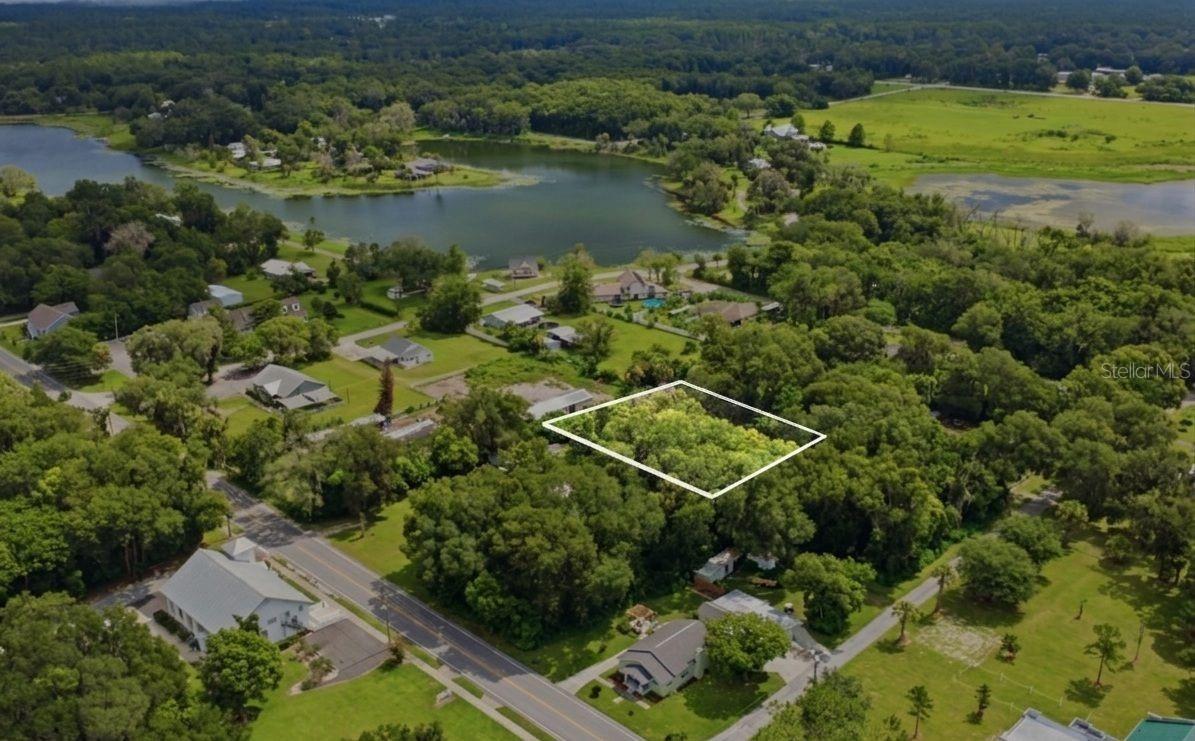 Homes for sale in Lake Helen, FL | S Lakeview Dr, Lake Helen, FL 32744 | MLS# O6424780