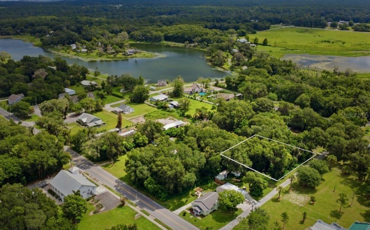Homes for sale in Lake Helen, FL | S Lakeview Dr, Lake Helen, FL 32744 | MLS# O6424780
