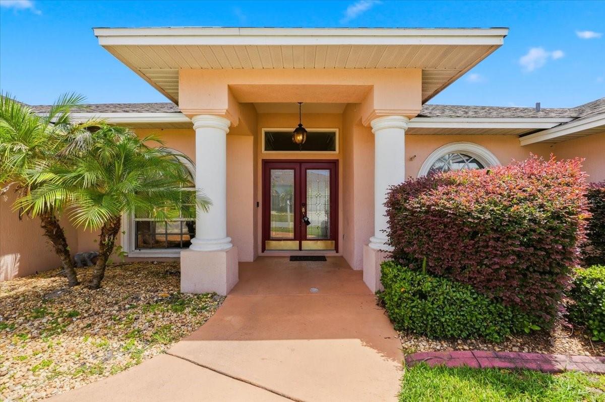 5th image of 315 Lanceolate Dr, Winter Haven, FL 33880 | MLS# L4963490