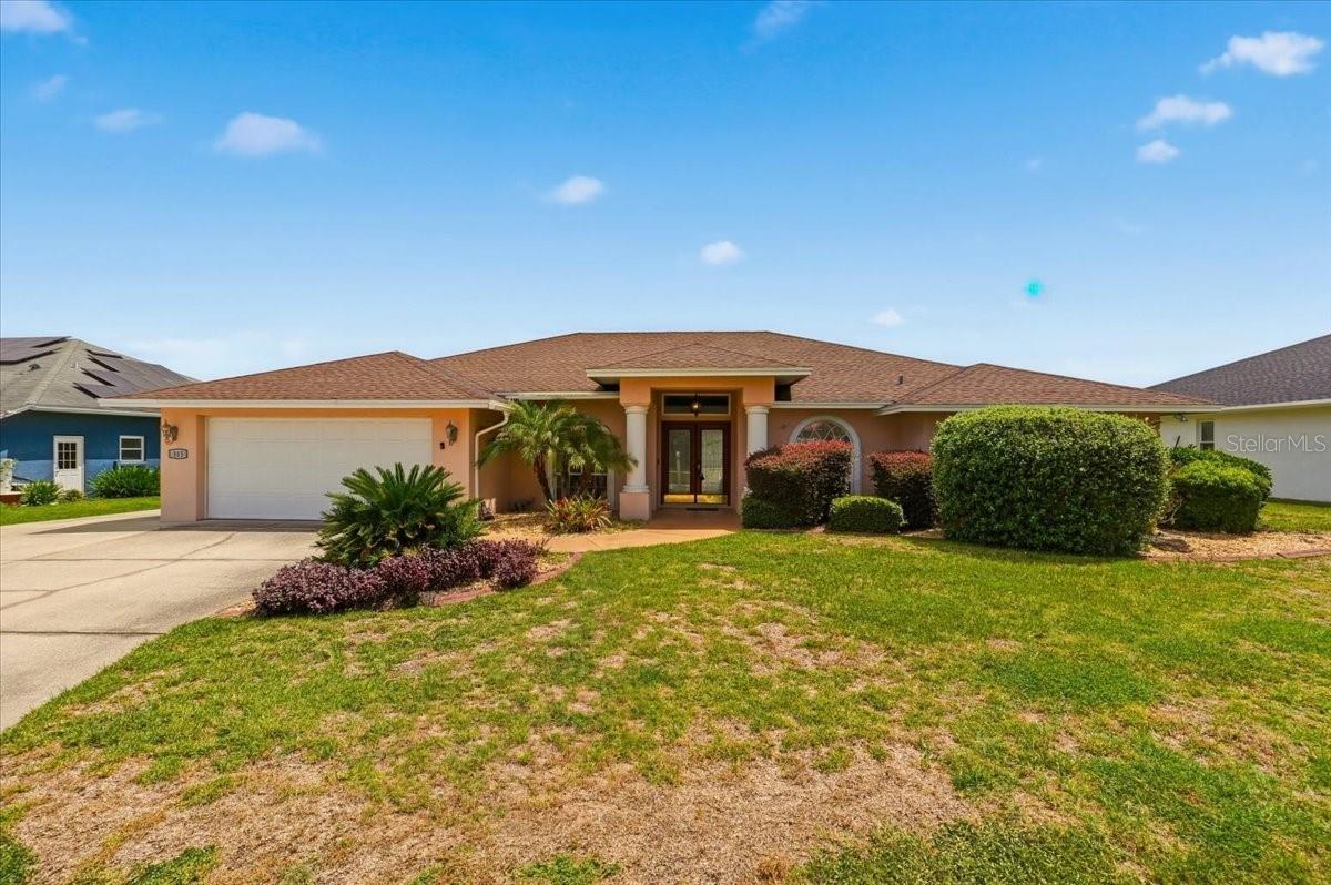 1st image of 315 Lanceolate Dr, Winter Haven, FL 33880 | MLS# L4963490
