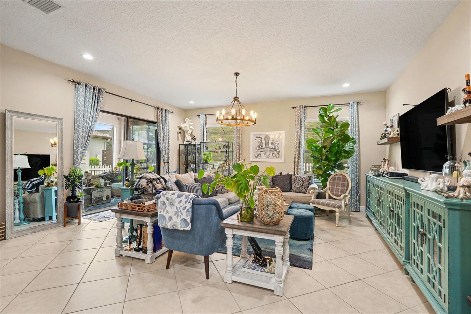 5th image of 7110 Redroot Ct, Wesley Chapel, FL 33545 | MLS# TB8529003