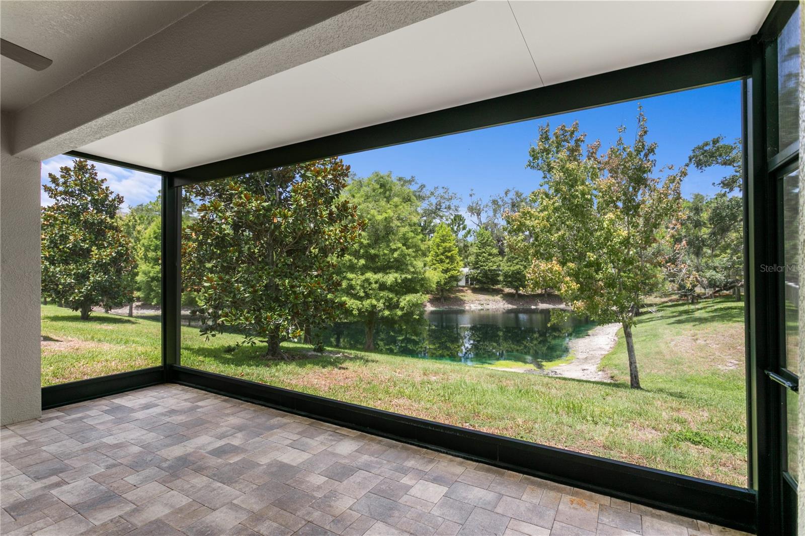 3rd image of 602 Ozona Village Dr, Palm Harbor, FL 34683 | MLS# TB8529021