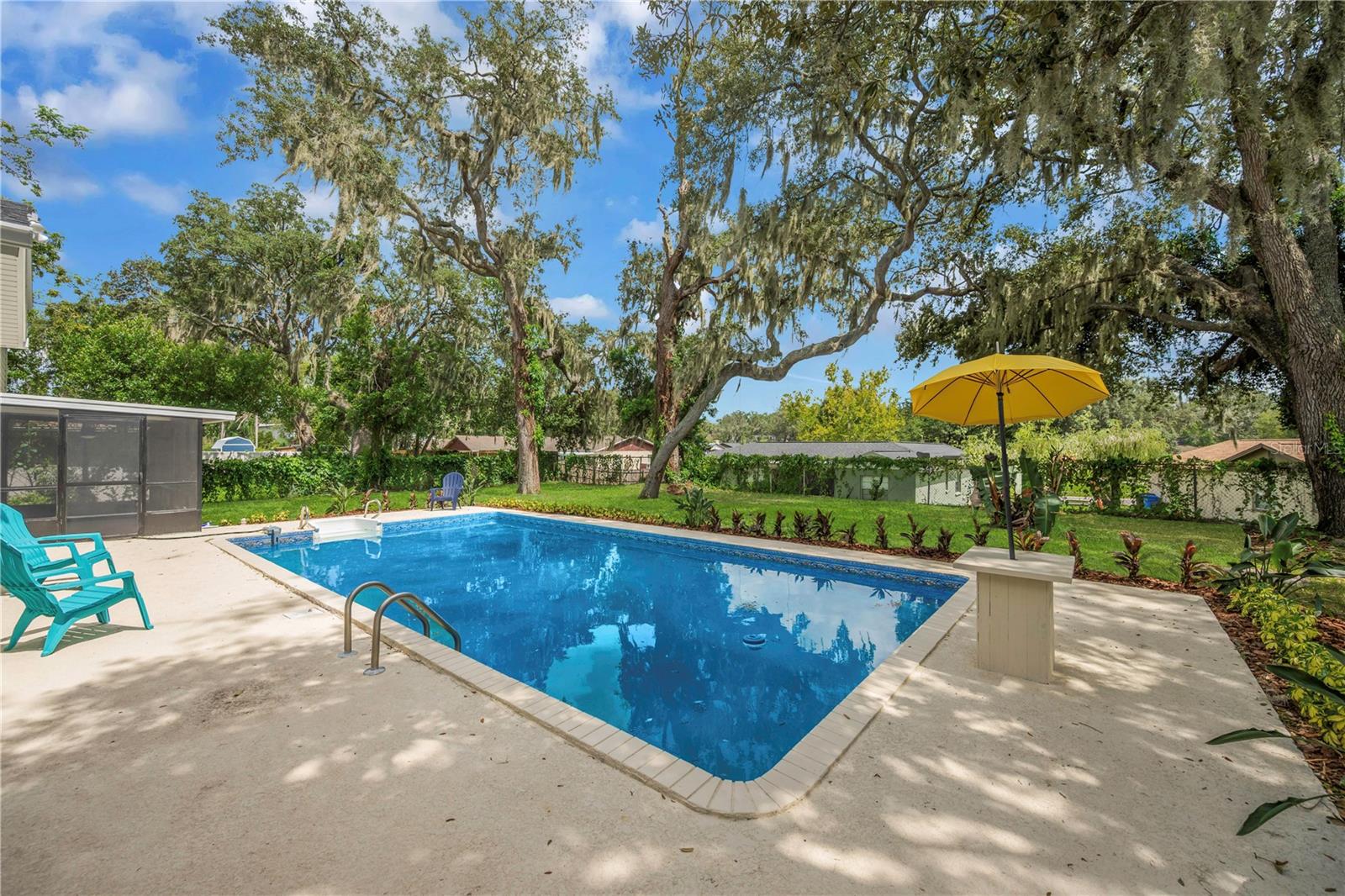 2nd image of 122 Windy Pl, Brandon, FL 33511 | MLS# TB8529100