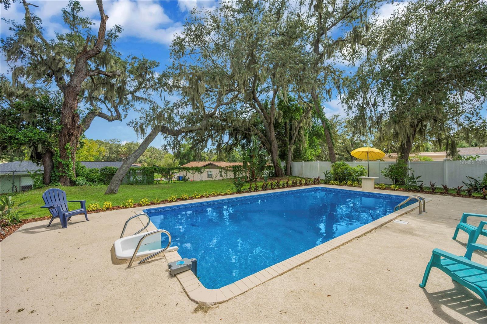 5th image of 122 Windy Pl, Brandon, FL 33511 | MLS# TB8529100