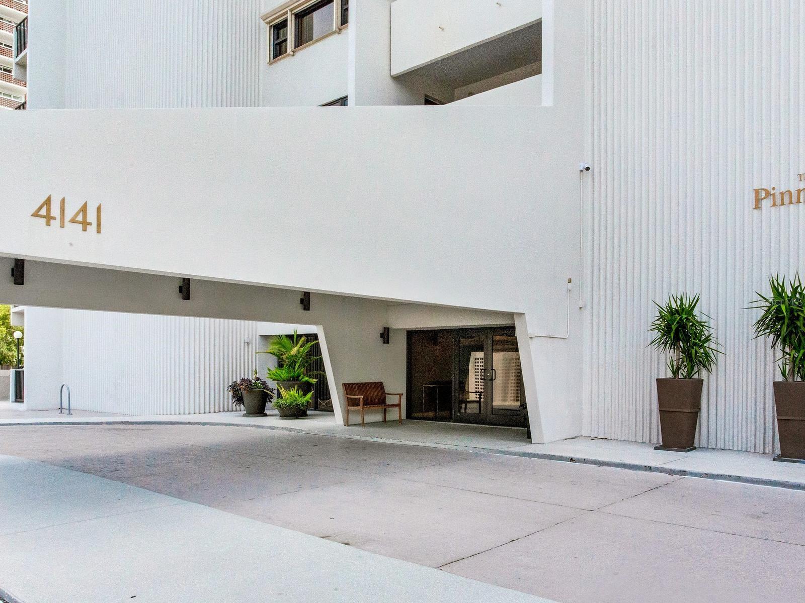 2nd image of 4141 Bayshore Blvd #505, Tampa, FL 33611 | MLS# TB8529123