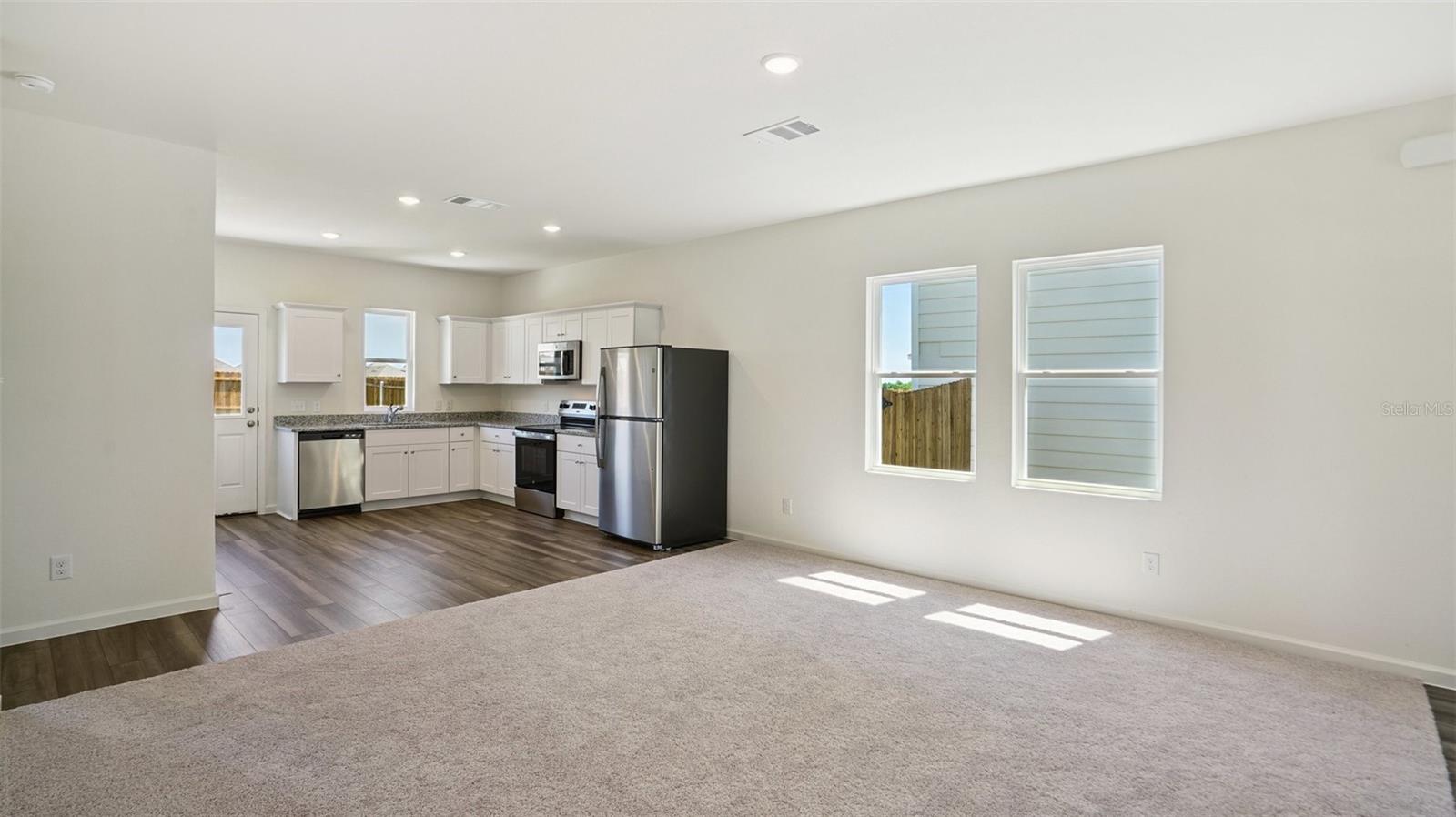 3rd image of 1640 Norfolk Trl, Deland, FL 32720 | MLS# TB8529162